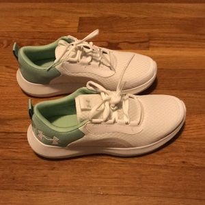 Under Armour Sport Style Shoes women’s 10